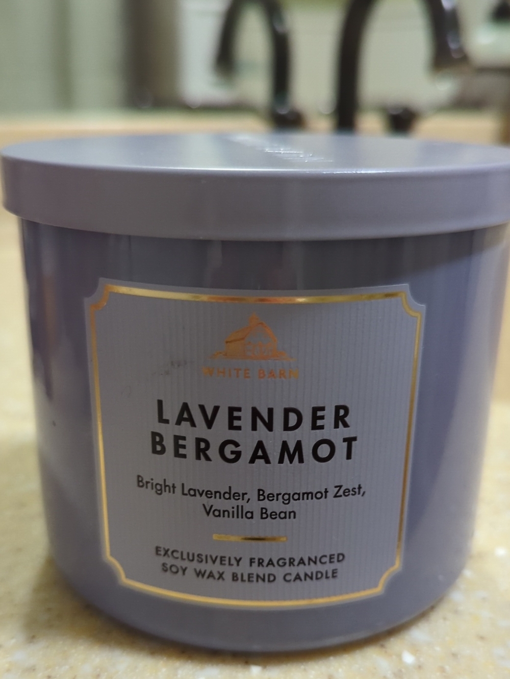 White Barn candle